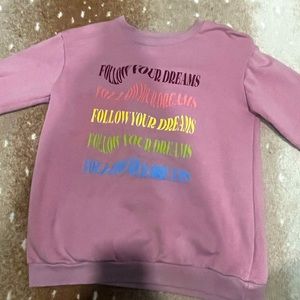 Girls’ sweatshirt in good condition